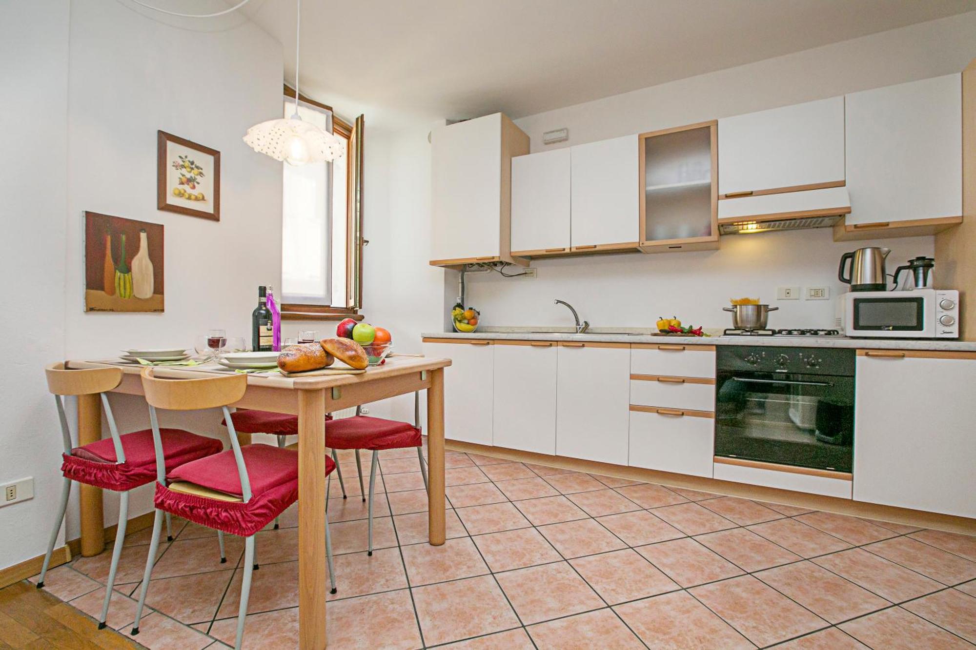 Appartamento Centro Storico Riva 2 - Happy Rentals Exterior foto